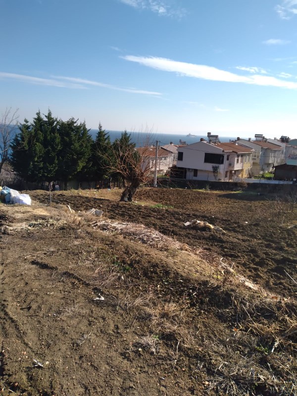 Tekirdağ Süleyman paşa Barbaros mahallesinde sahil boyu mevkiinde satılık 2 parça Arsa